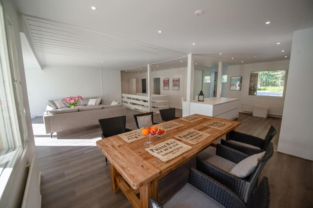 Stella Lapponia Two Floors 200 Sqm Appartement Rovaniemi Buitenkant foto